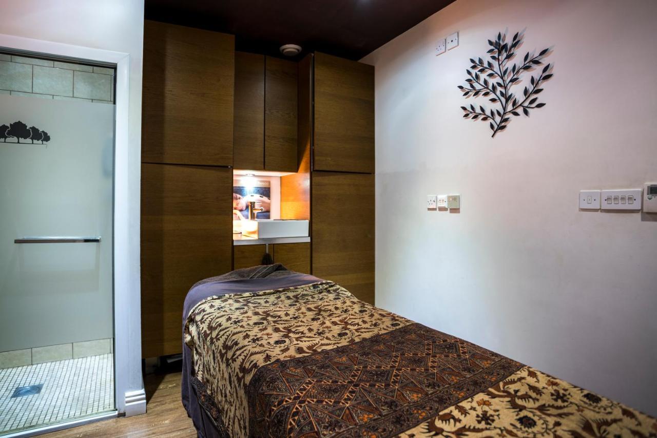 The Chase Golf & Country Club Hotel Penkridge Ngoại thất bức ảnh